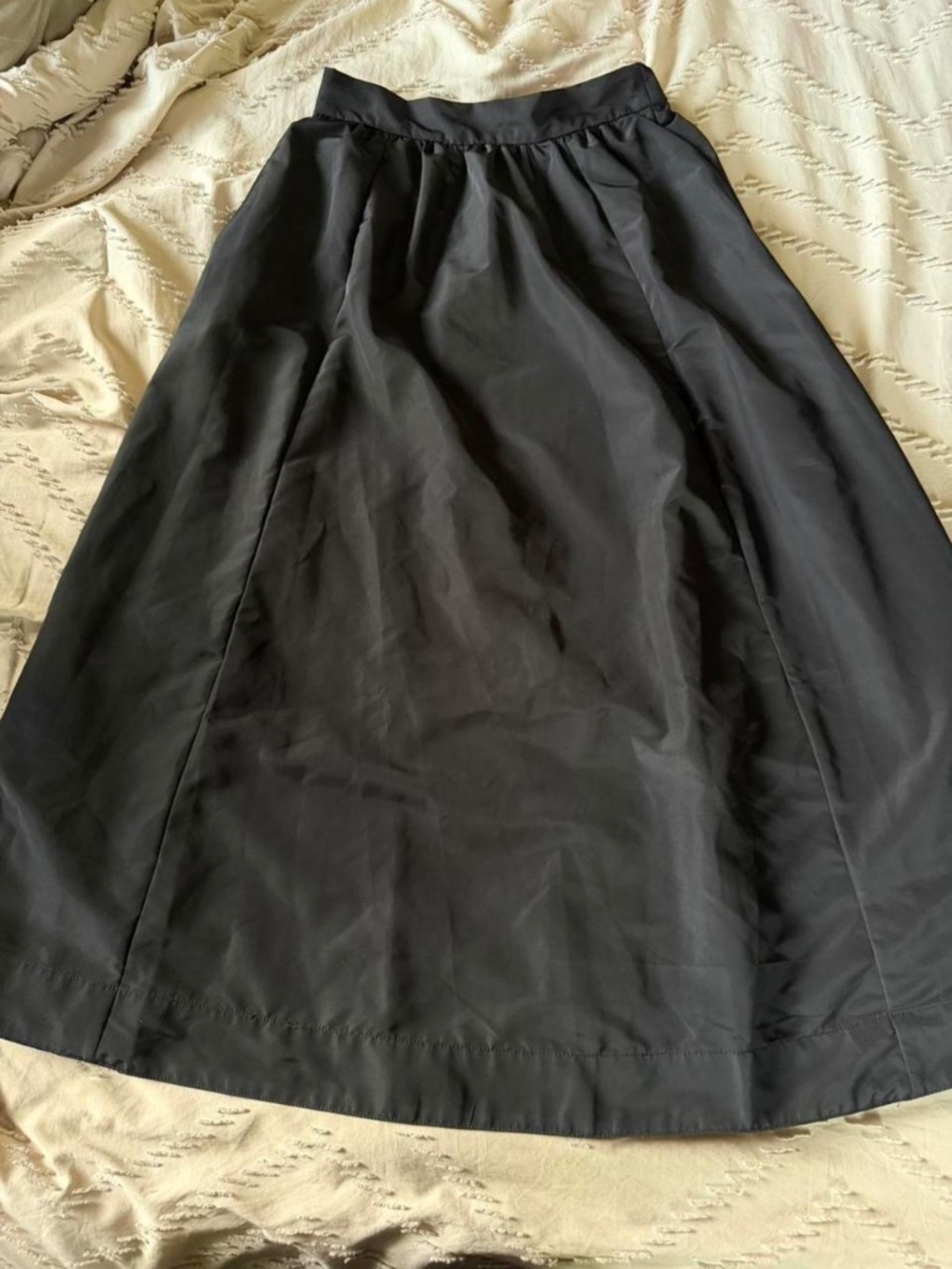Black midi skirt